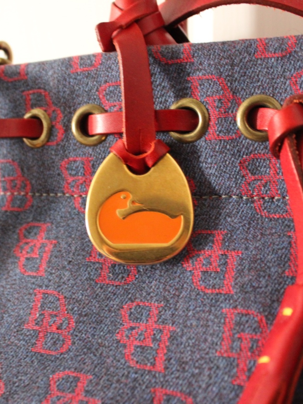 Vintage Dooney and Bourke canvas purse